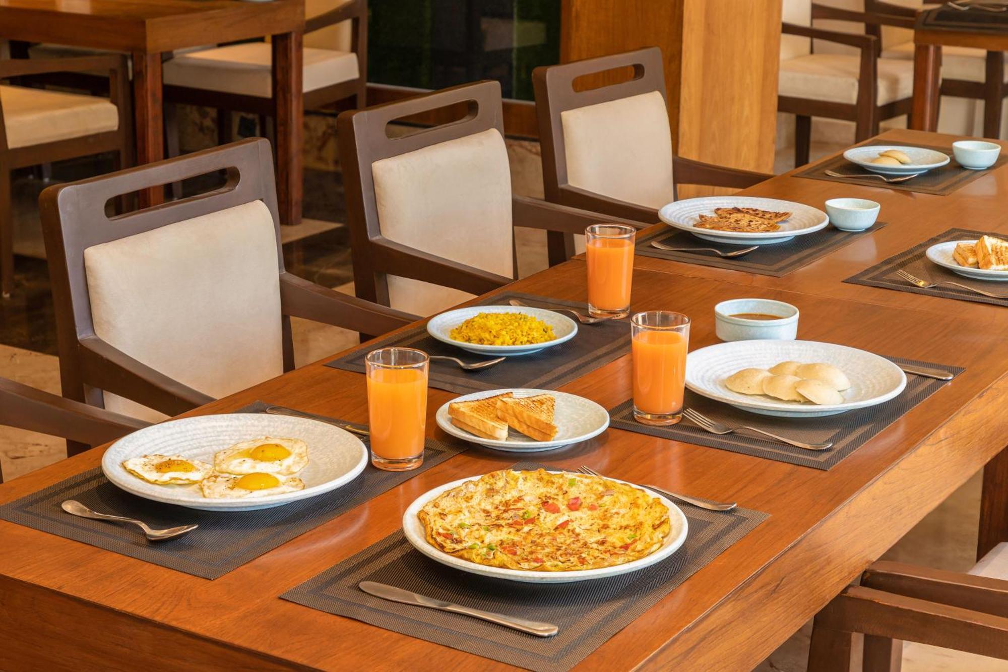 Seasons Sajjangarh Hotel Udaipur Kültér fotó